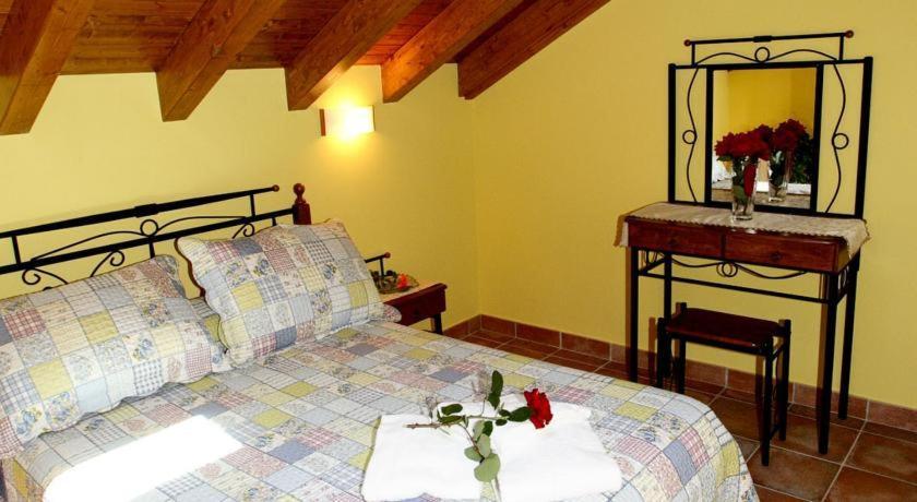 Apartamentos Rurales La Vina Onís Exterior foto