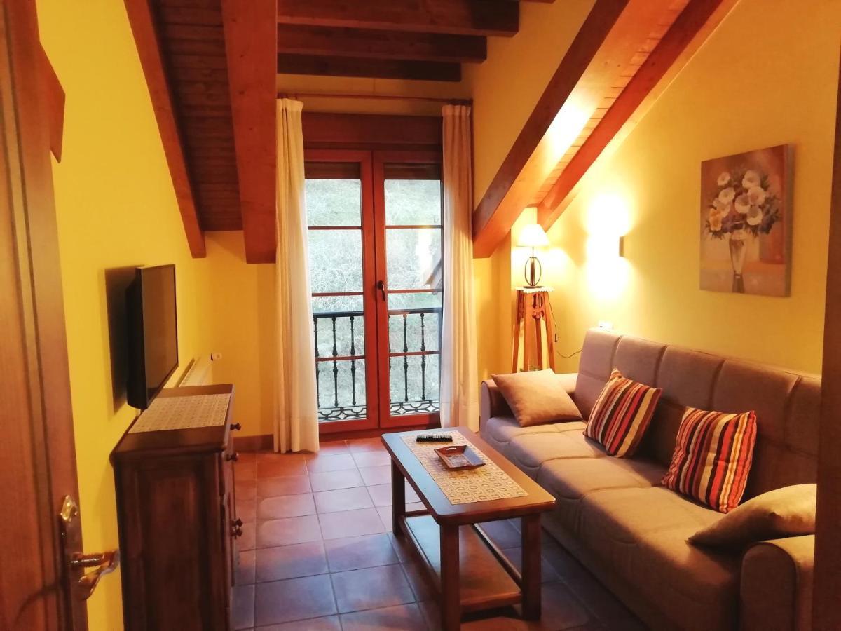 Apartamentos Rurales La Vina Onís Exterior foto
